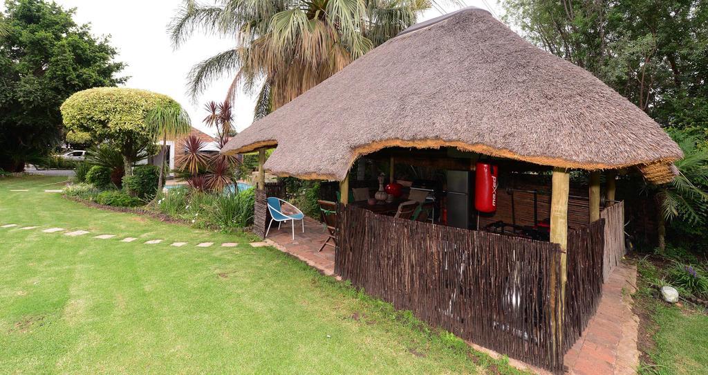 Corgi Guest House Joanesburgo Exterior foto