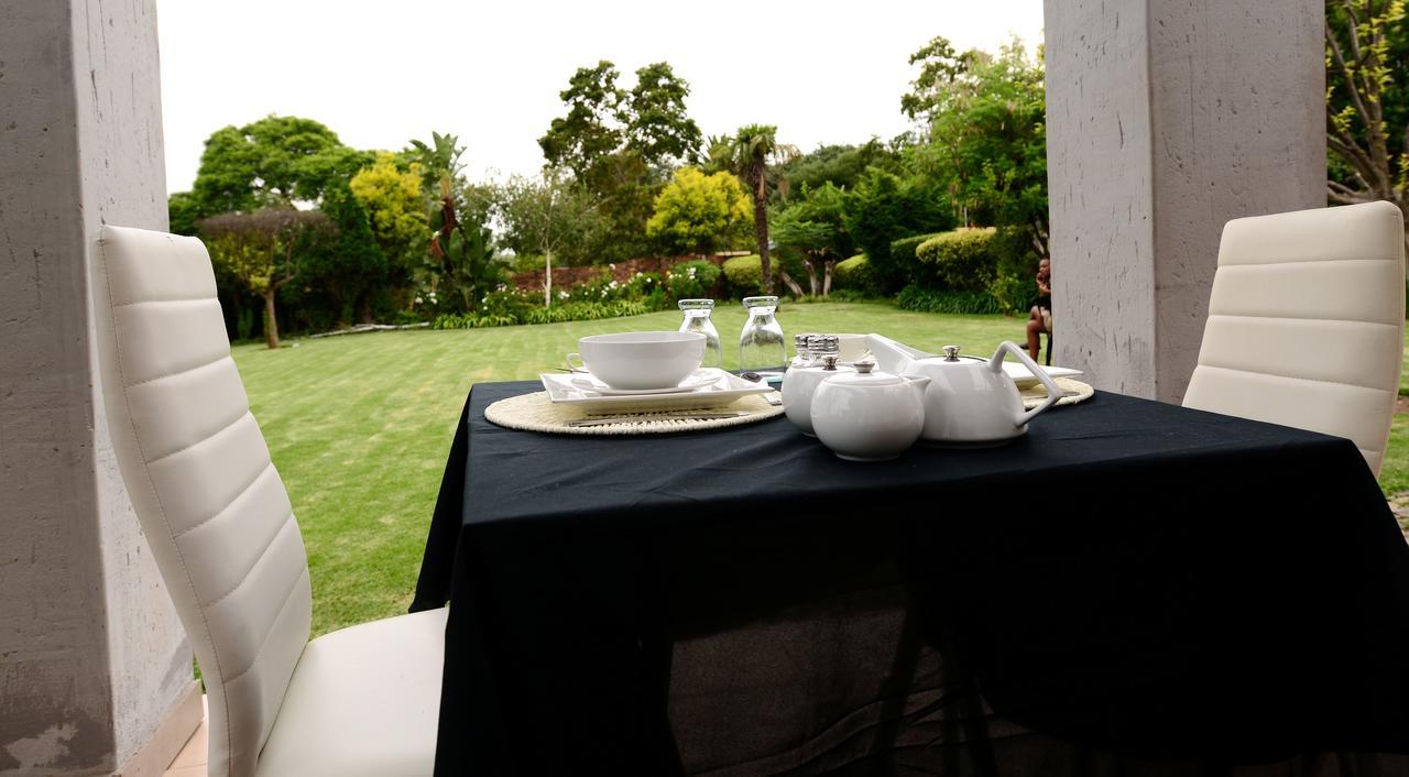 Corgi Guest House Joanesburgo Exterior foto