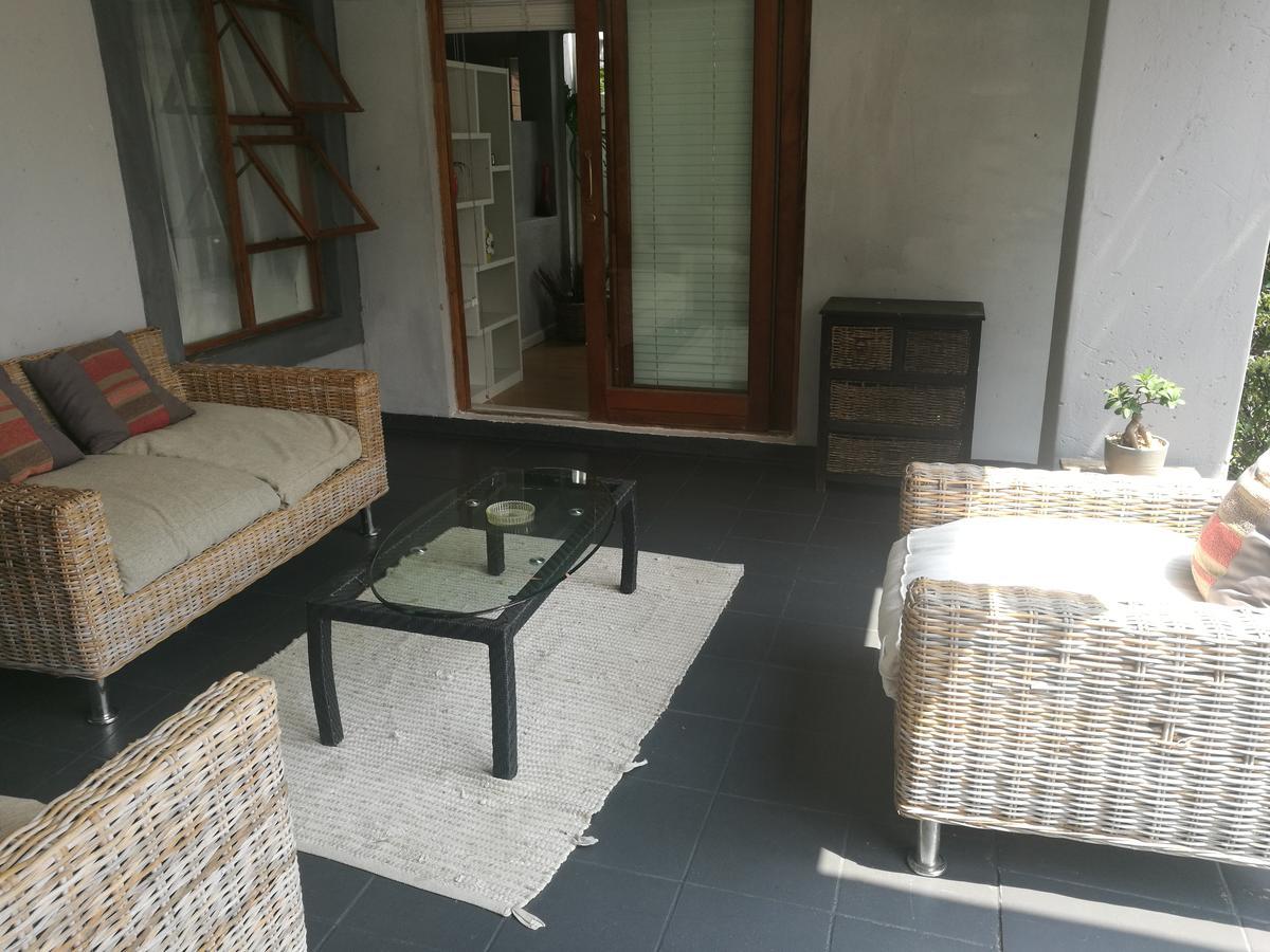 Corgi Guest House Joanesburgo Exterior foto